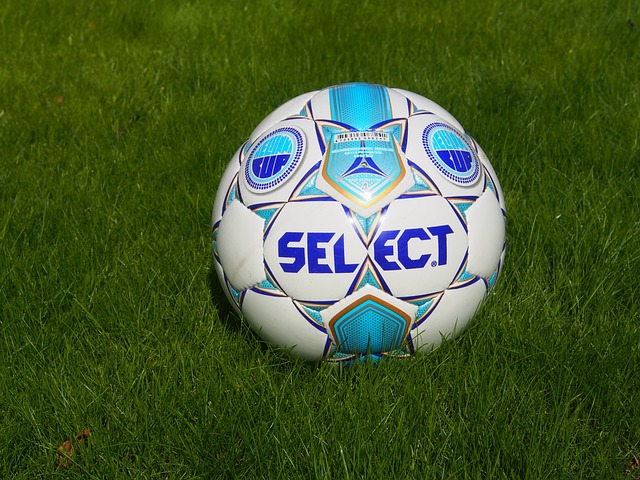 这位前锋不 这位前锋不